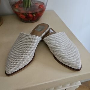 DV by Dolce Vita Cream Textured Mules